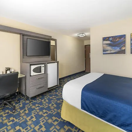 Best Western Antelope Inn & Suites Red Bluff Exterior photo