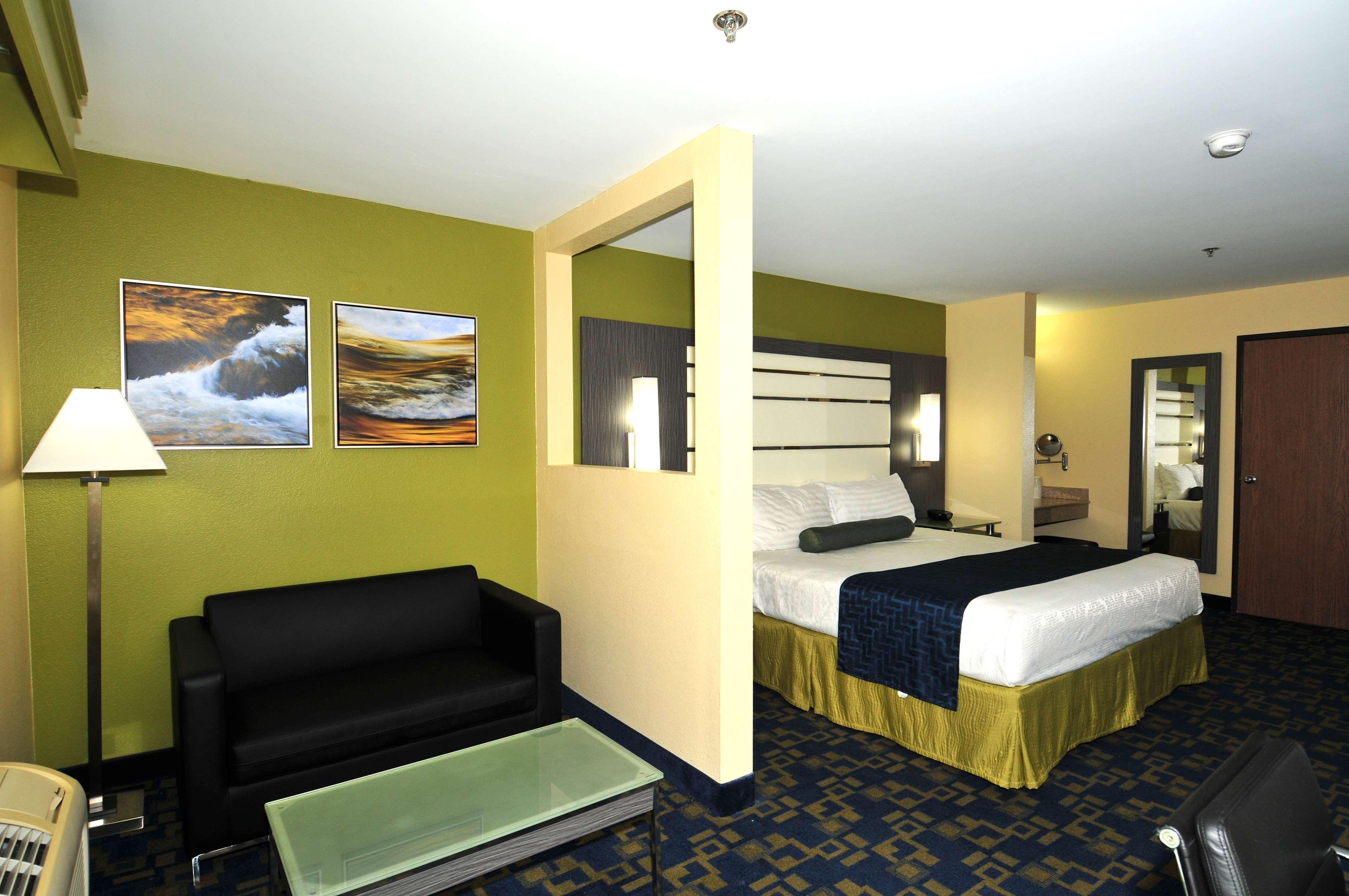 Hotel Western Antelope & Red Bluff