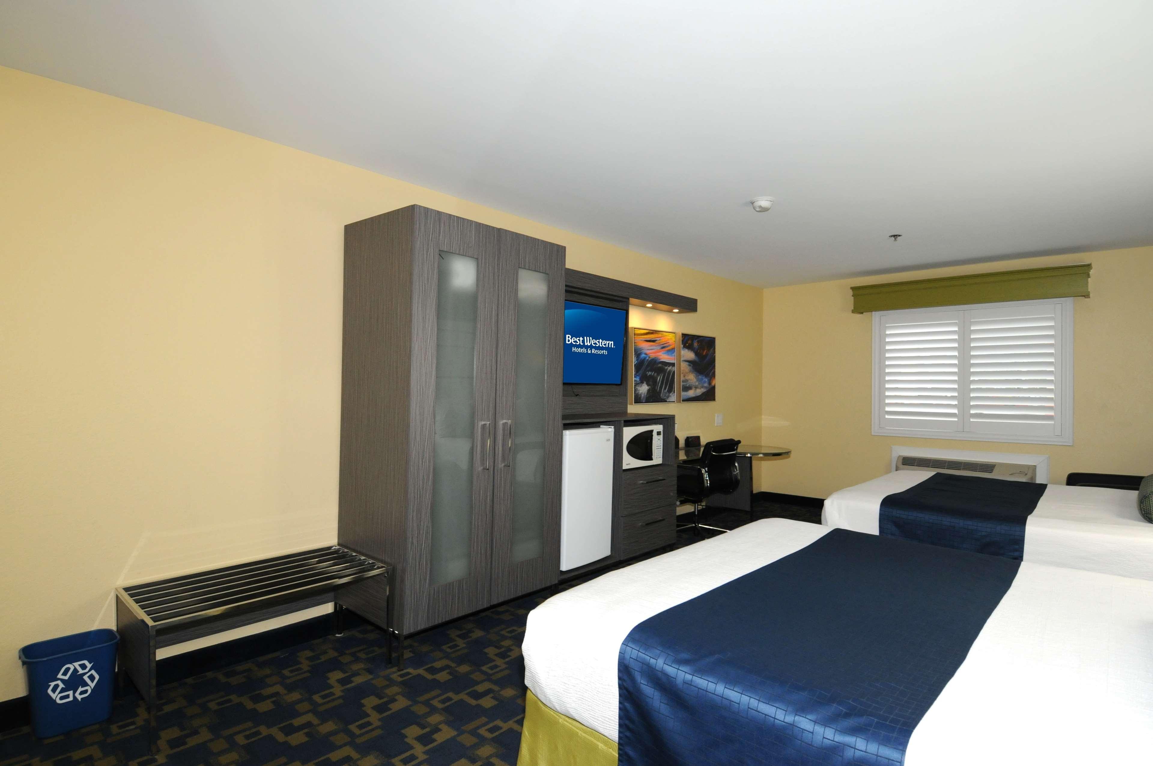 Western Antelope Inn&suites Hotel 3*
