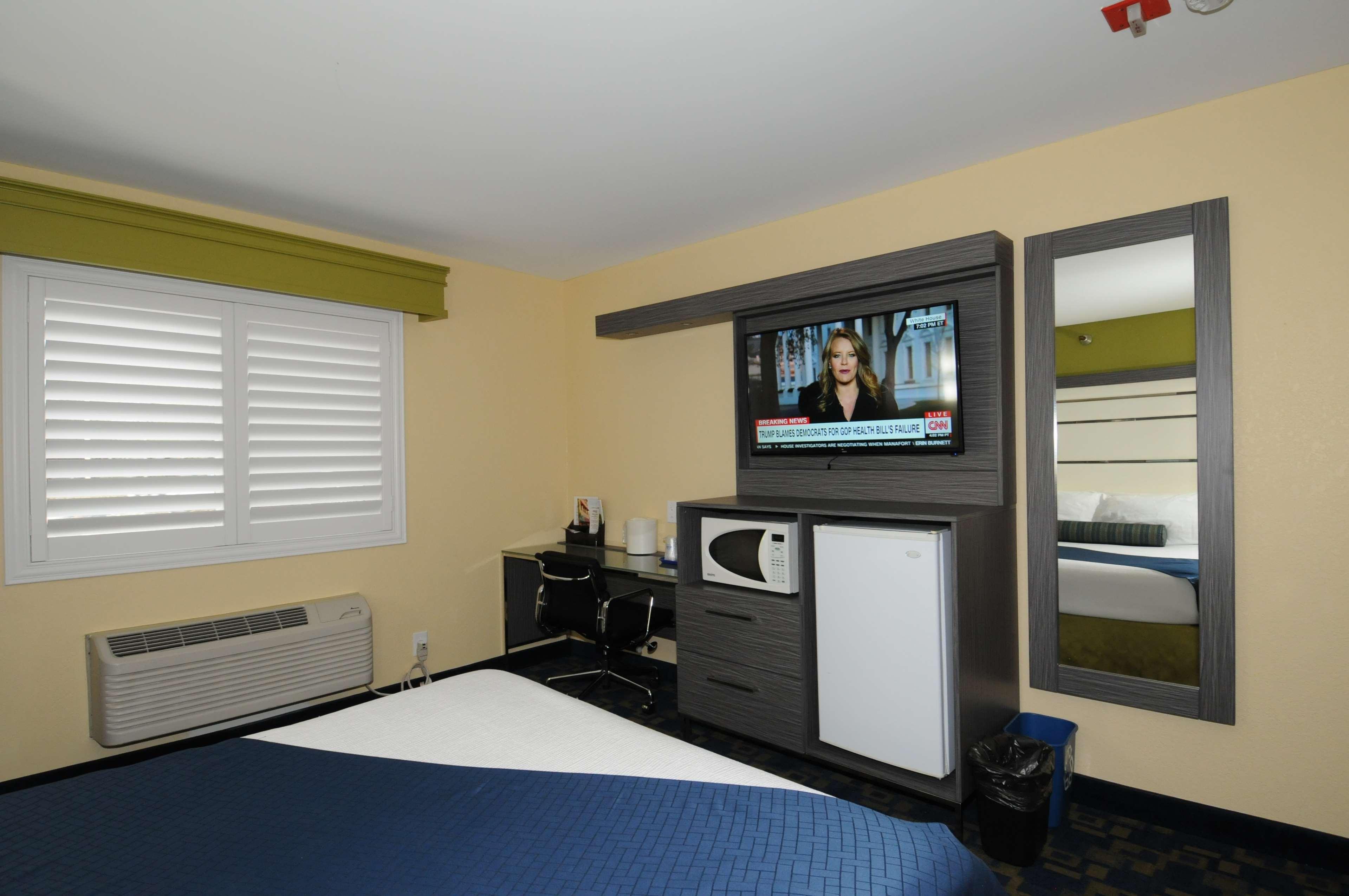 Western Antelope Inn&suites Hotel Red Bluff