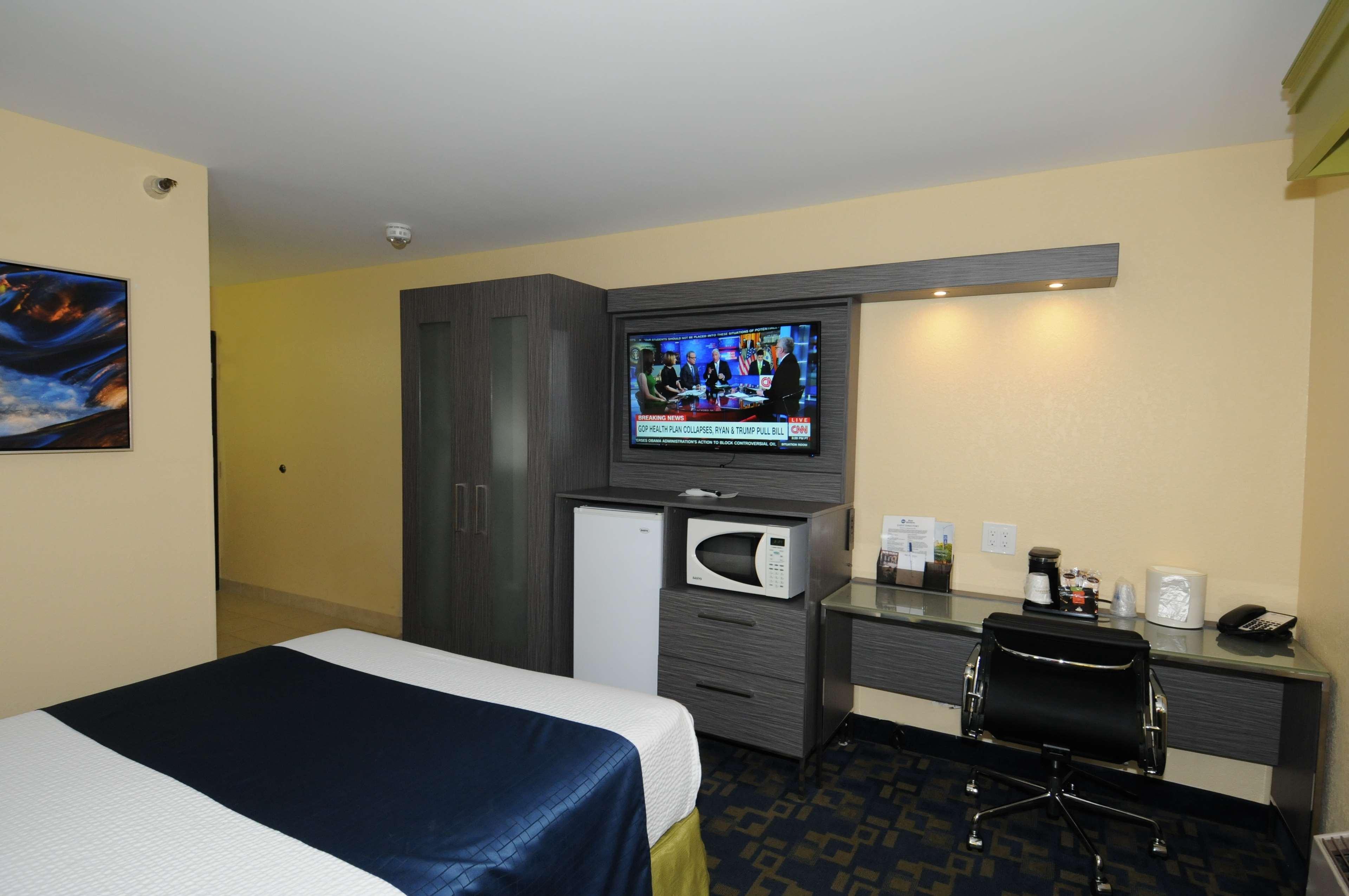 Western Antelope Inn&suites