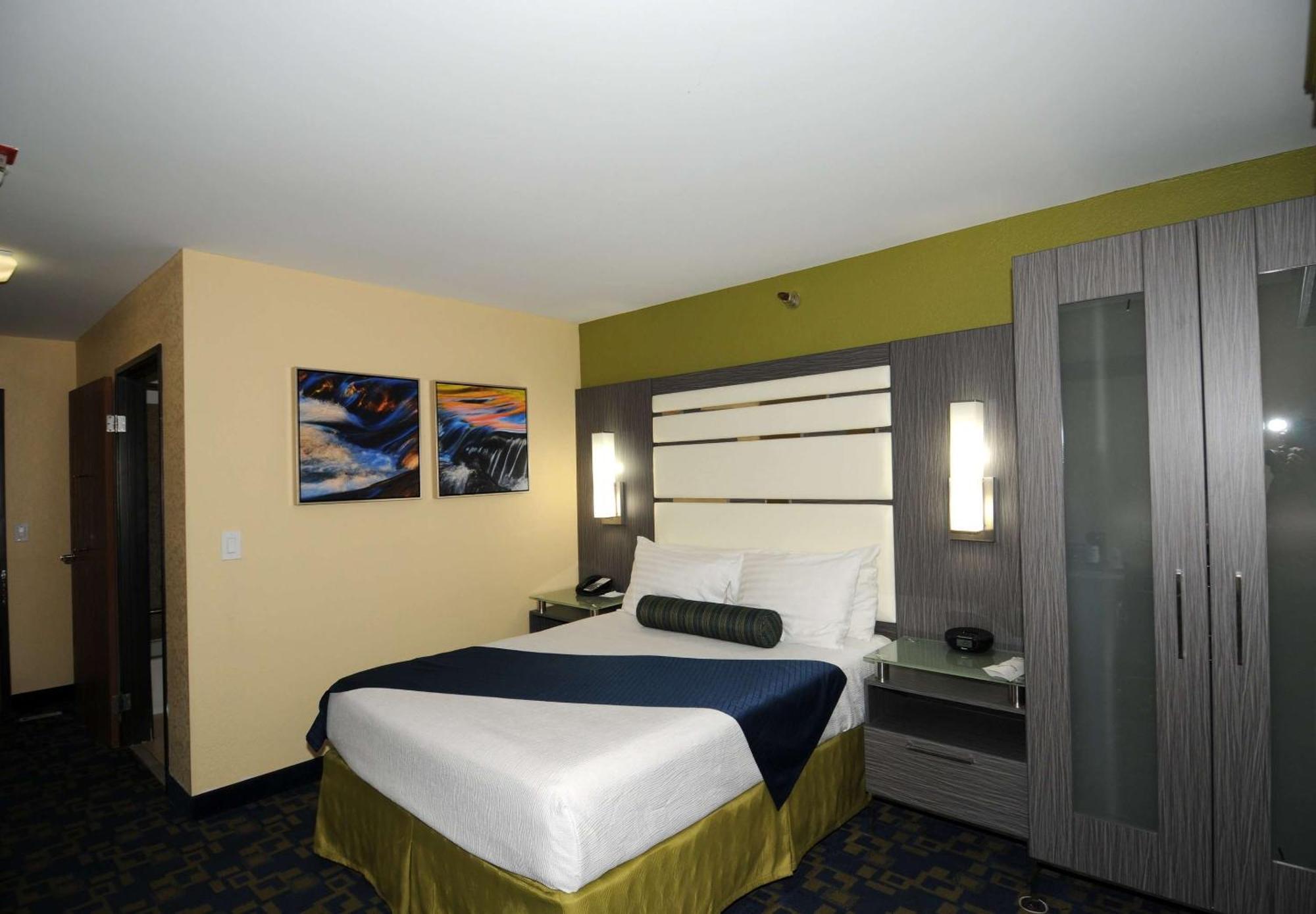 Western Antelope Inn&suites