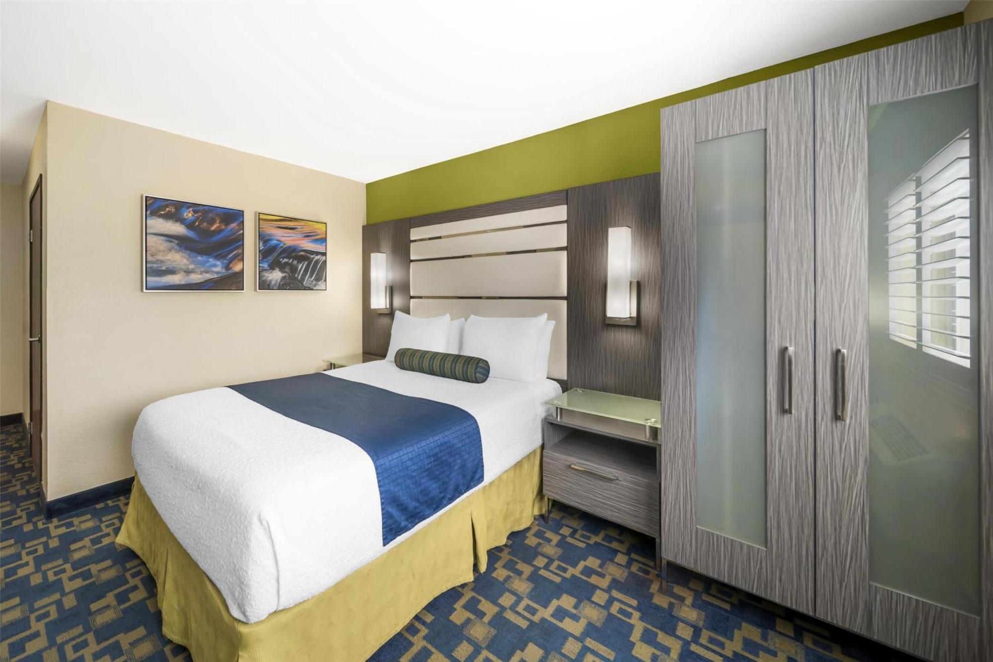 Western Antelope Inn&suites