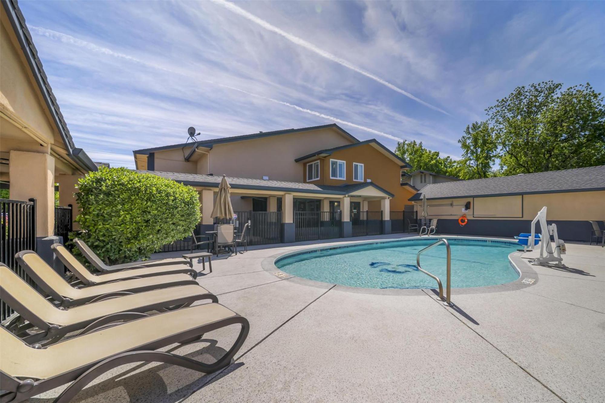 Hotel Western Antelope Inn&suites