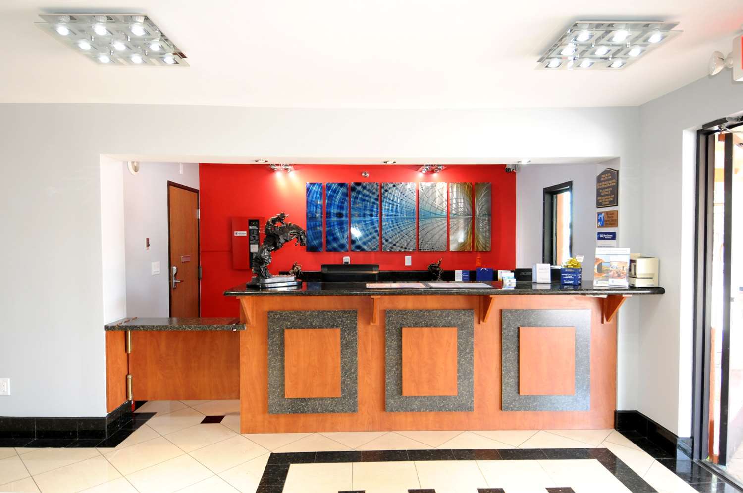 Western Antelope Inn&suites